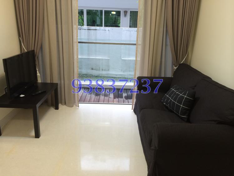 Alexis thumbnail photo